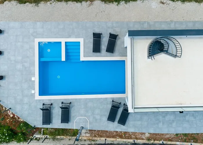 Nono Spinovci Villa Karojba