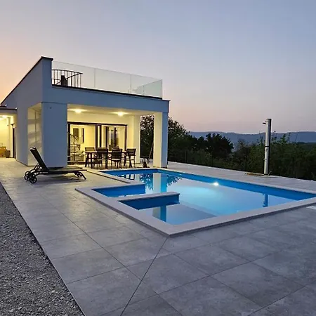 Nono Spinovci Karojba